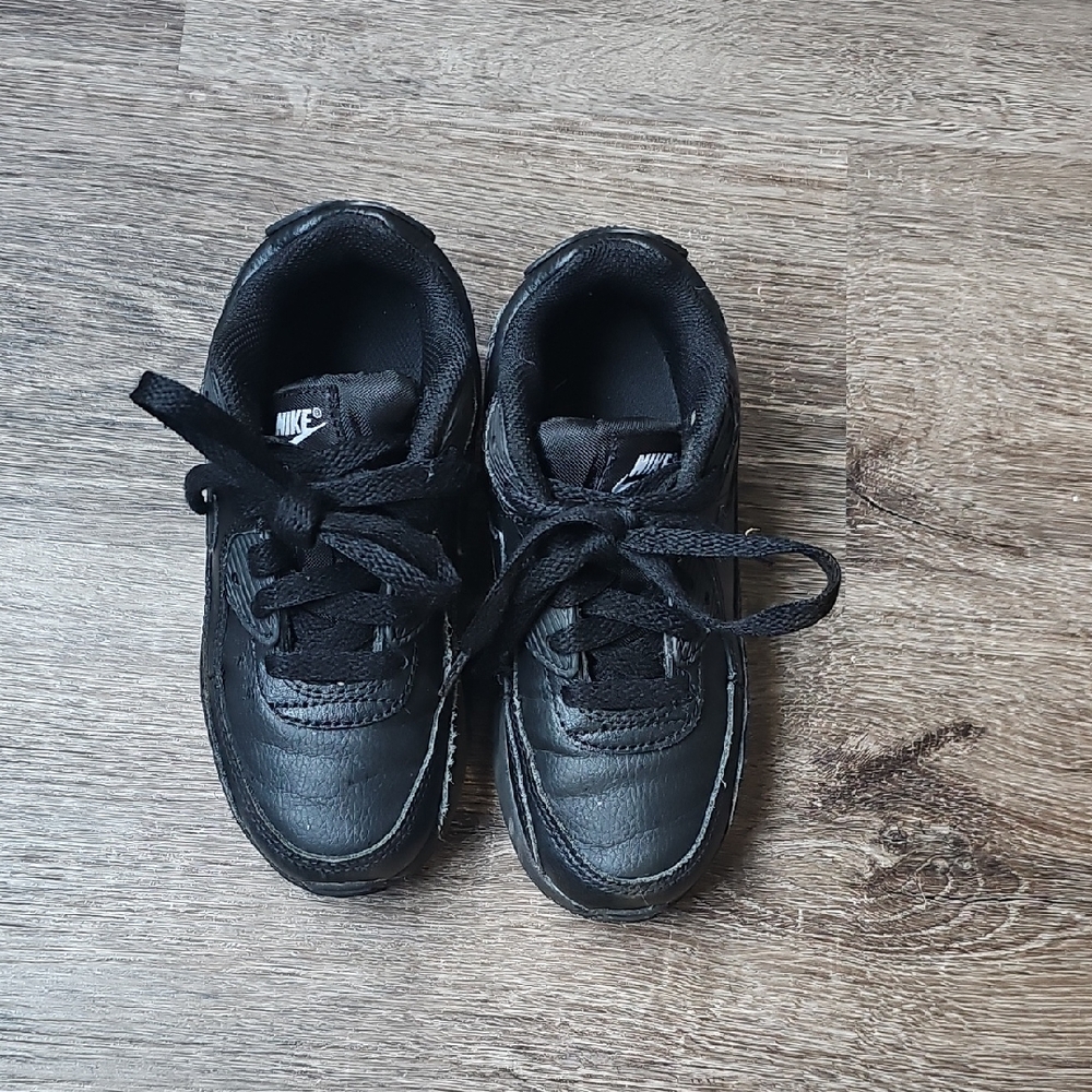 Nike Kids Black Leather Sneakers